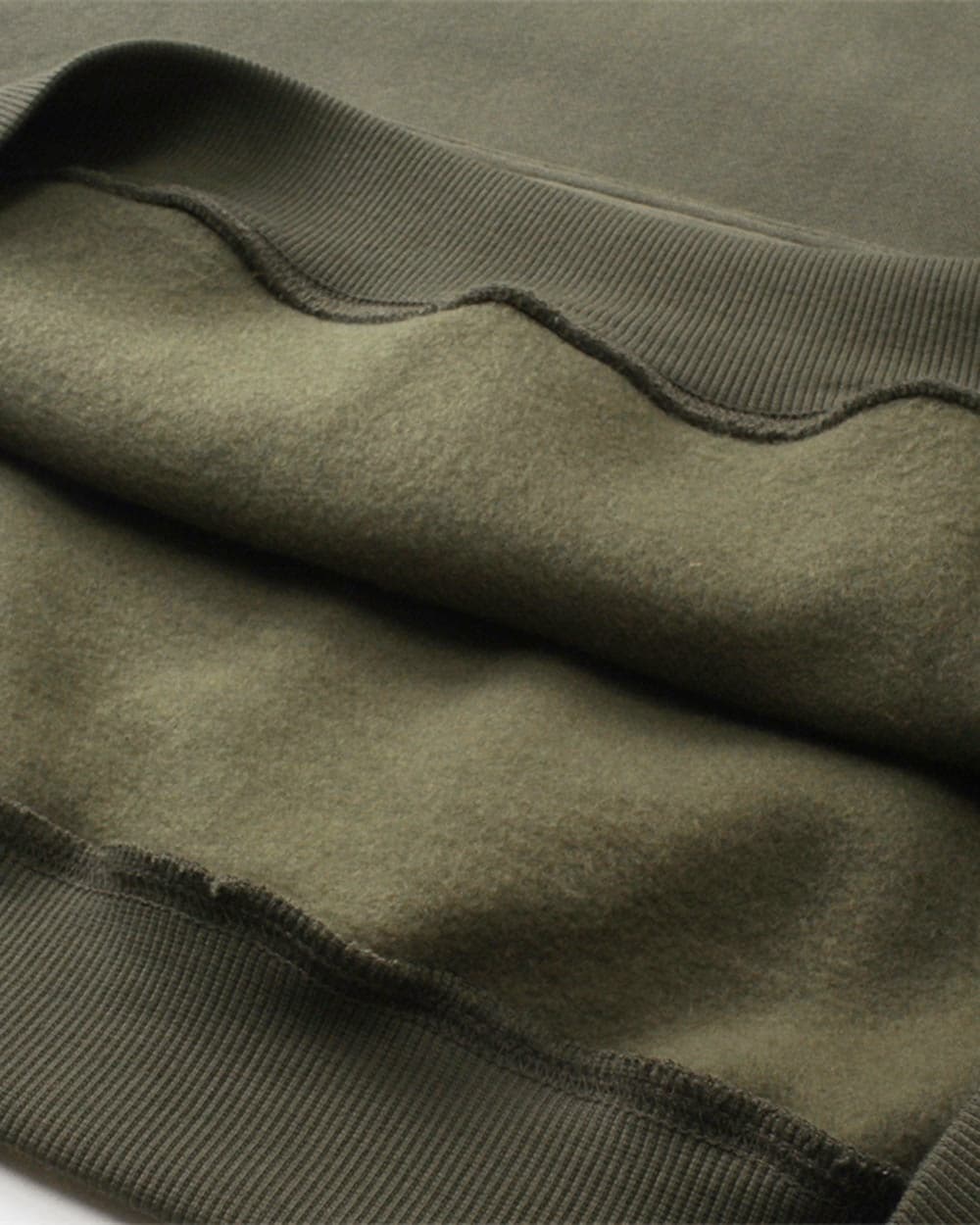 Unisex Essential Fleece Pullover Hoodie